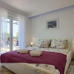 Vila Luxury With Extra Heated Pool With Hydromassage, Biliard Near Town Center And By Wiibuk *