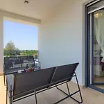 Vila Luxury With Extra Heated Pool With Hydromassage, Biliard Near Town Center And By Wiibuk Marcana